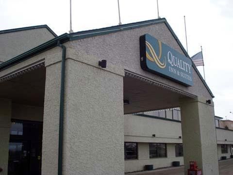 Hotel Ramada By Wyndham Edmonton Airport Nisku